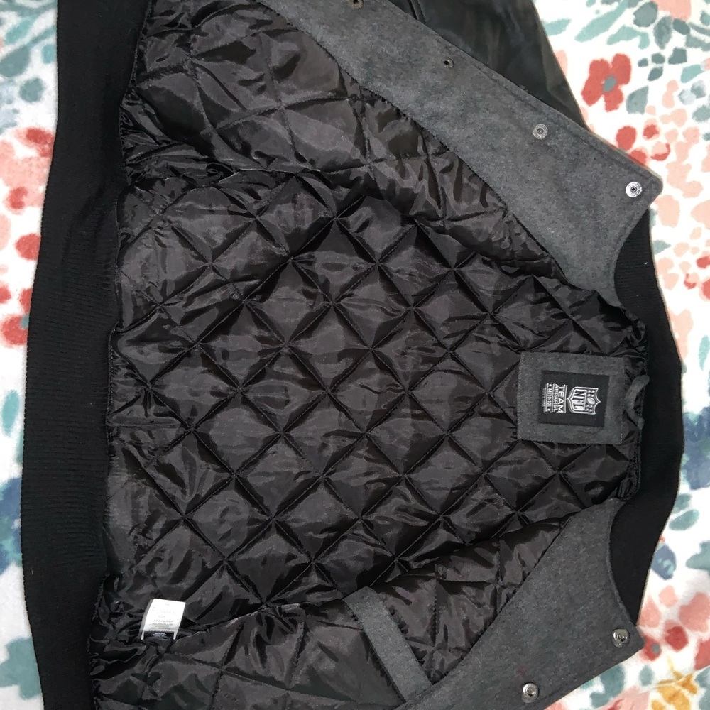 NFL SAINTS Coat boys size 10-12 NEVER WORN.